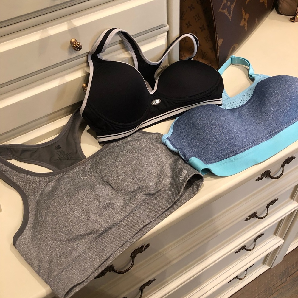 Sports Bras (New balance Champion Manika)